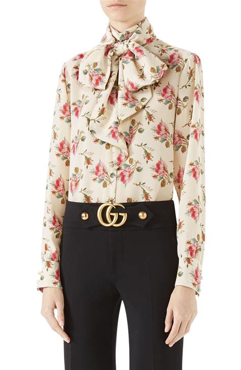 gucci roses print silk neck bow|Gucci Livermore Outlet.